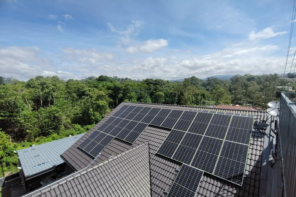SOLAR-HYBRID-SYSTEM
